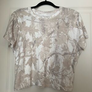Hollister Cream Camouflage Cropped Top